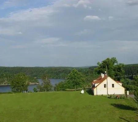 Fousek Penzion 3*